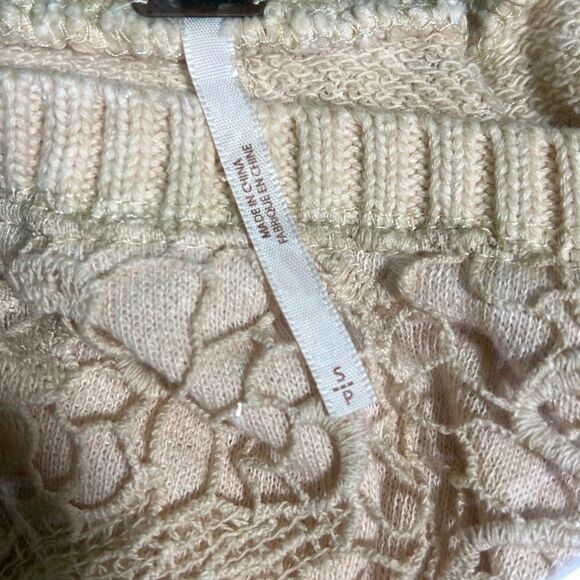 Free People Pretty Rad Crochet Pullover Size S - Picture 9 of 9
